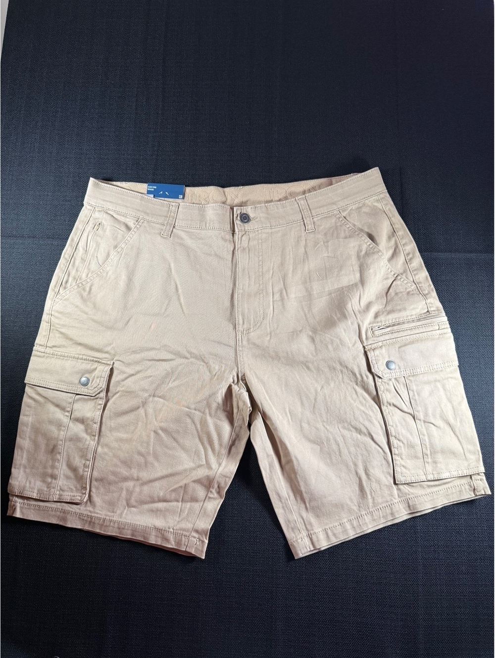 Iron Co. Regular Fit Stretch Cargo Shorts Size 40 Khaki